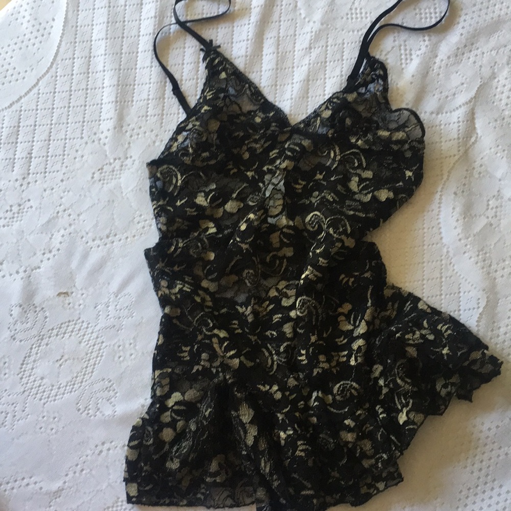 💎F21 intimates Black lace slip S💎